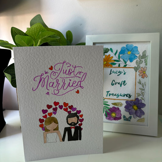 Just Married Heart Arch Card